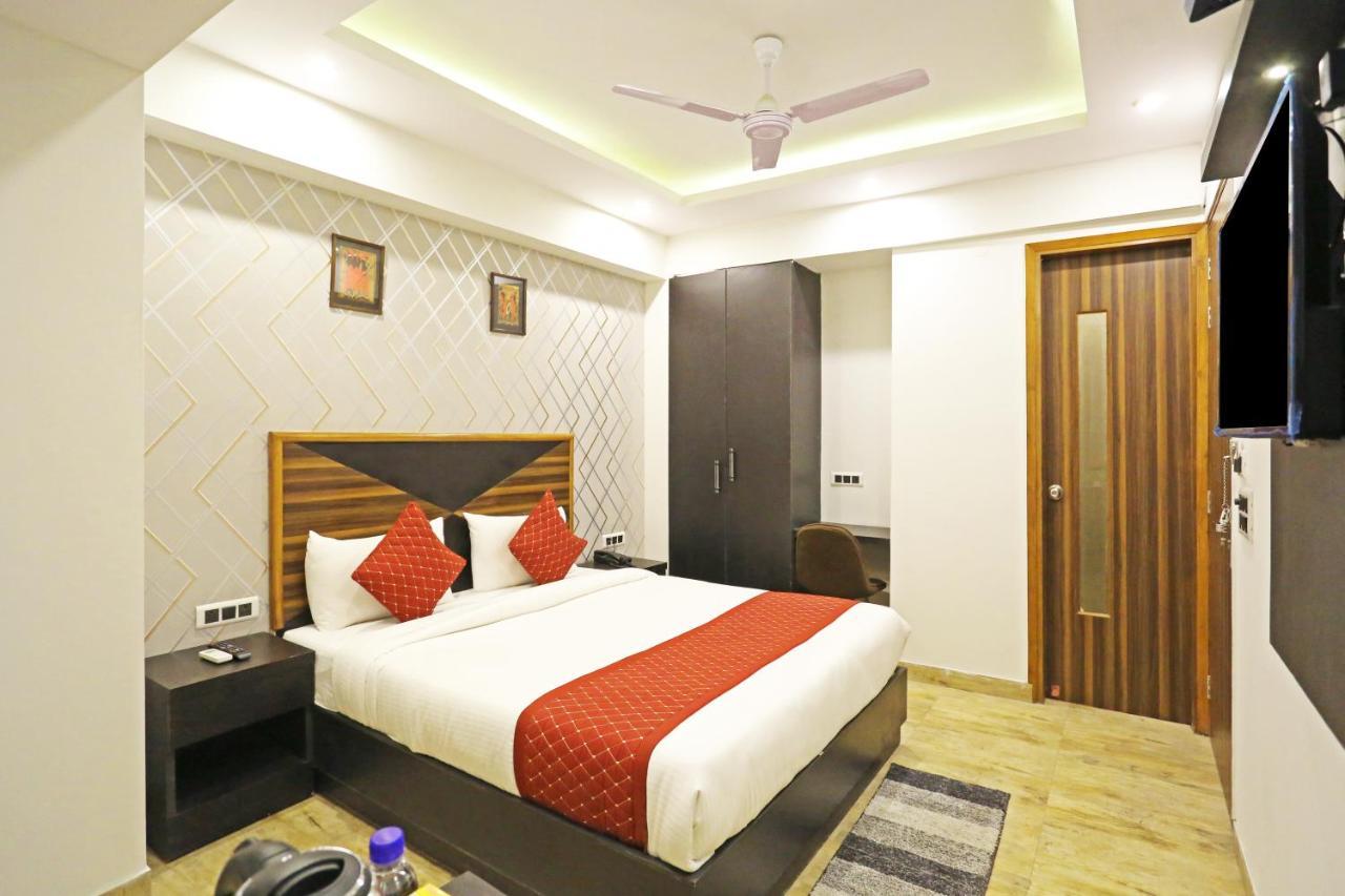 Hotel La Casa Delhi Airport Ню Делхи Екстериор снимка