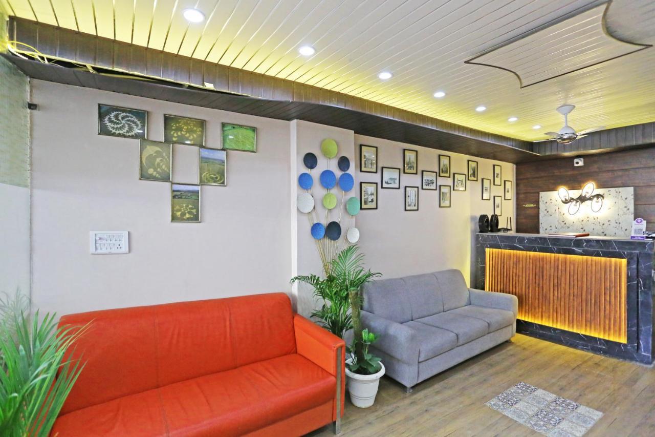 Hotel La Casa Delhi Airport Ню Делхи Екстериор снимка