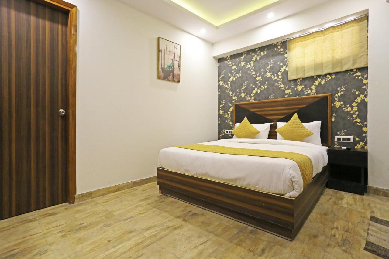 Hotel La Casa Delhi Airport Ню Делхи Екстериор снимка